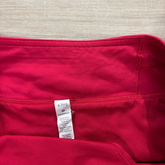 Lululemon Speed Up Short 2.5" Dark Red Women Size 6 - Picture 2 of 5